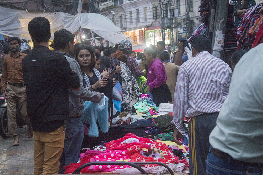 दसैं अर्थतन्त्र : चिनियाँ कपडा, भारतीय खसीबोका